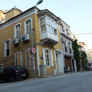 https://my-happy-home-hostel.hotelsofizmir.com